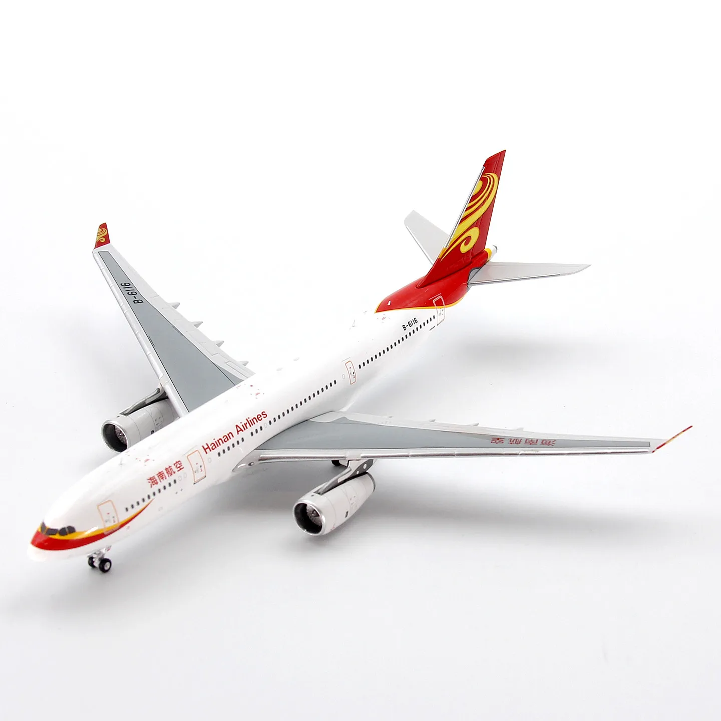 Фото Модель самолета Geministar A330-200 B-6116 из литого металла, масштаб 1:400 №4