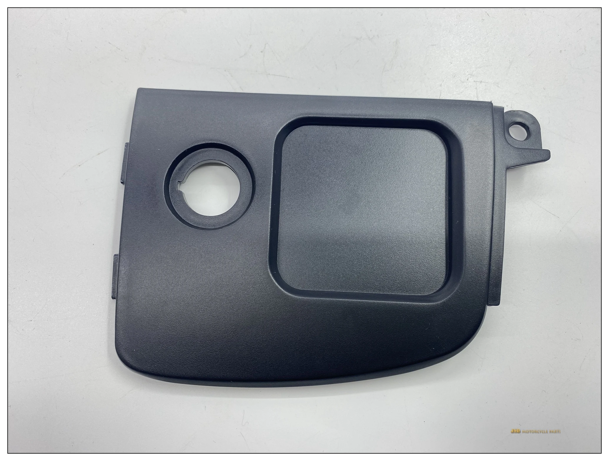 

Подходит для Honda Jinyi gl1800 от 2001 до 2017, правая крышка ящика для хранения F6B/крышка для ящика для хранения с небольшим замком