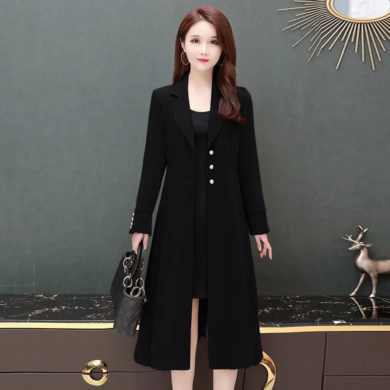 

2023 Middle-Aged Women Windbreaker 4XL Spring Autumn Overcoat Female High-End Long Trench Coat Fashion Mom Coats With Lined D831