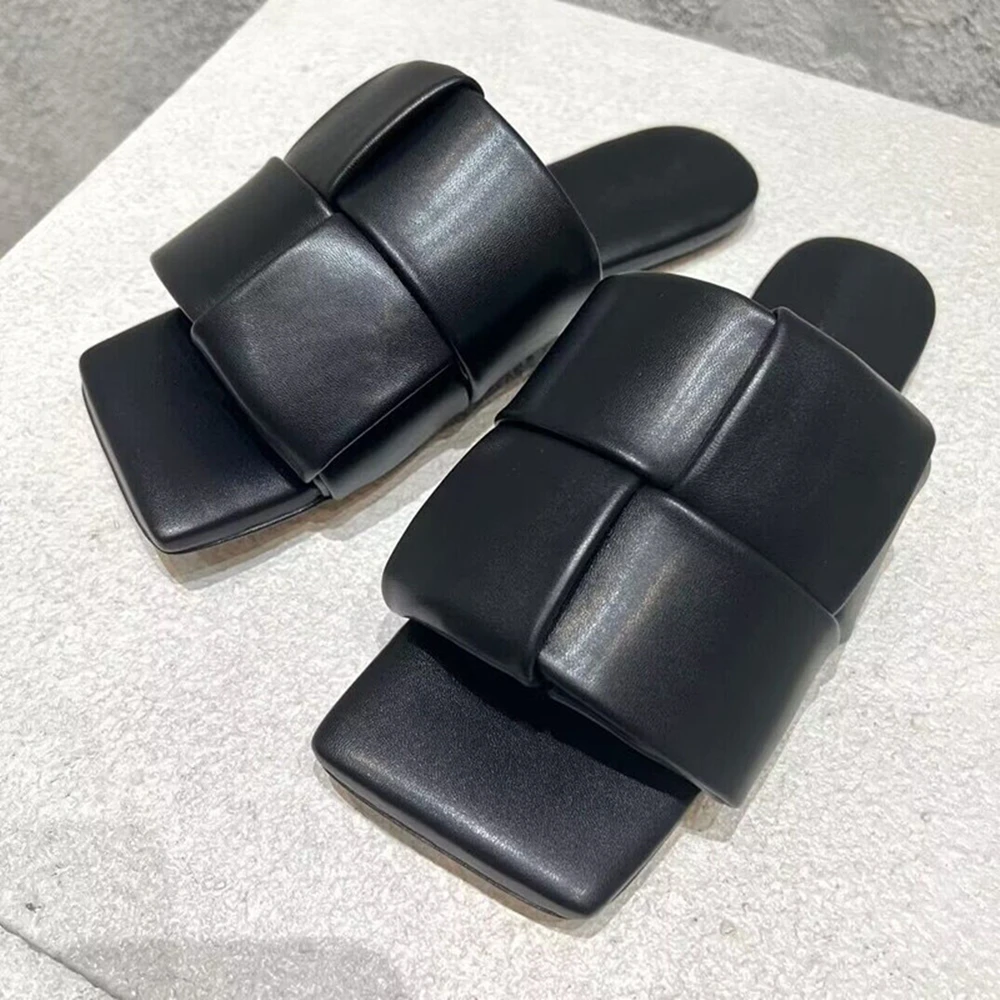 New Summer Slippers Square Toe Flat Woven Fashion Sandals Weave Monochrome Ladies Outdoor Holiday Casual Shoes Big Size 43
