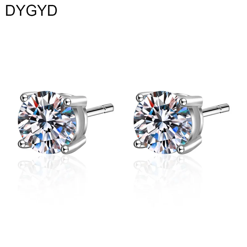 

Серьги из серебра 925 пробы с муассанитом