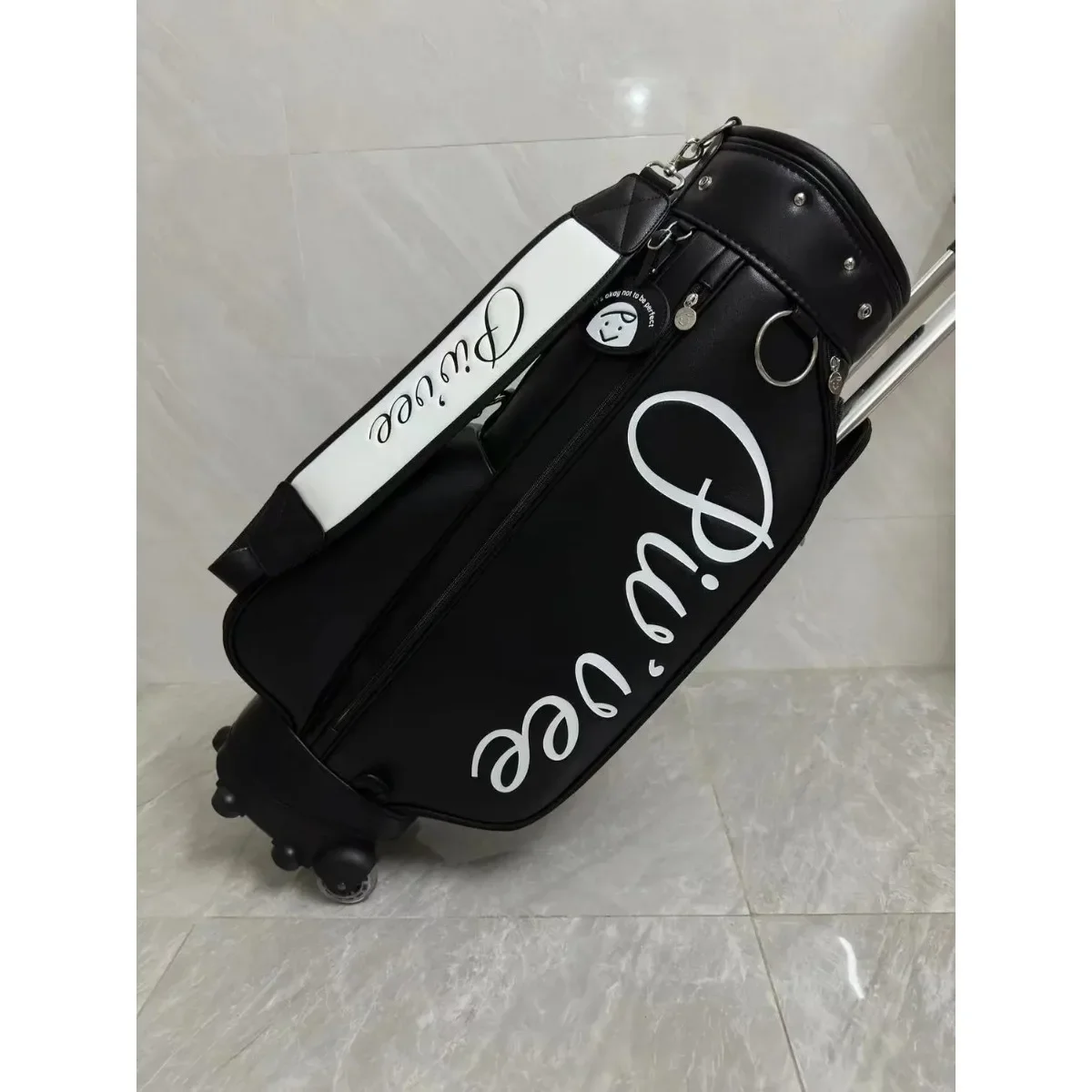 Рисунок 5 - Новые сумки для гольфа