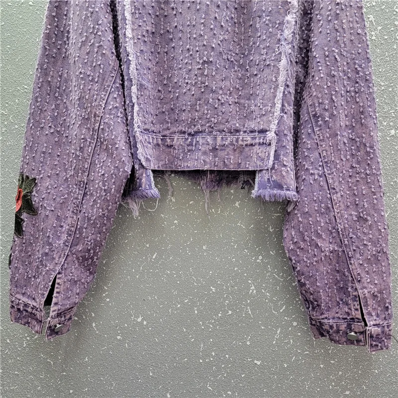 Фиолетовая джинсовая куртка с цветочной вышивкой женская свободная короткая