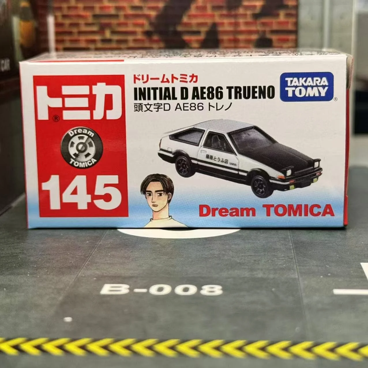 Фото Мечта Томика НО. 145, Initial D AE86 TRUENO Toyota Takara Tomy, литой под давлением металлический автомобиль в игрушечном моделе автомобиля, коллекция аниме №5
