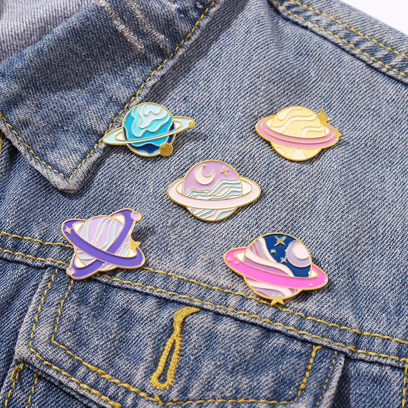 

Colorful Planet Brooches for Women Men Moon Stars Universe Metal Badge Enamel Pin Buckle Suit Accessories Party Brooch Jewelry