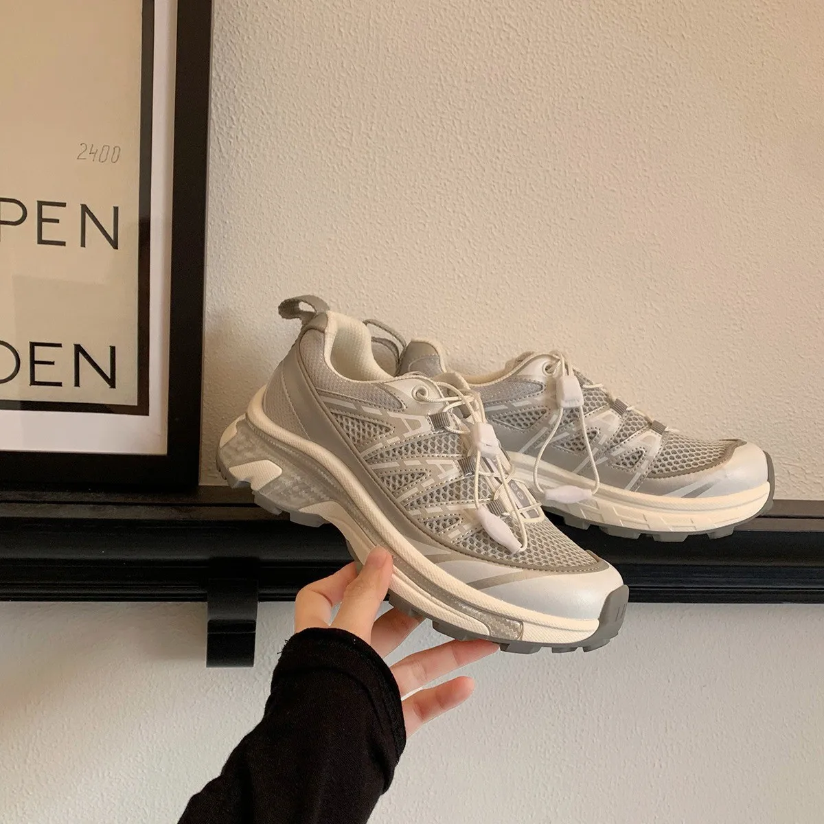 Кроссовки женские на среднем каблуке повседневная обувь из ПУ кожи шнуровке