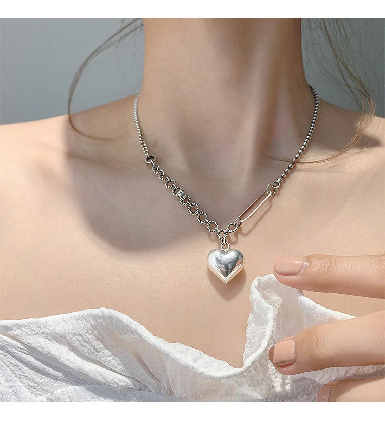 

Korean 925 Sterling Silver Love Necklace women's cold wind clavicle chain net red ins niche design Korean splicing chain