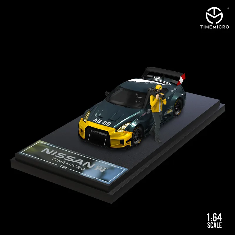 1: 64 Nissan GTR 3 0 Механическая серая Военная Зеленая версия имитационная модель
