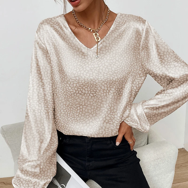 

Женская блузка с леопардовым принтом, V-образным вырезом и рукавами-фонариками