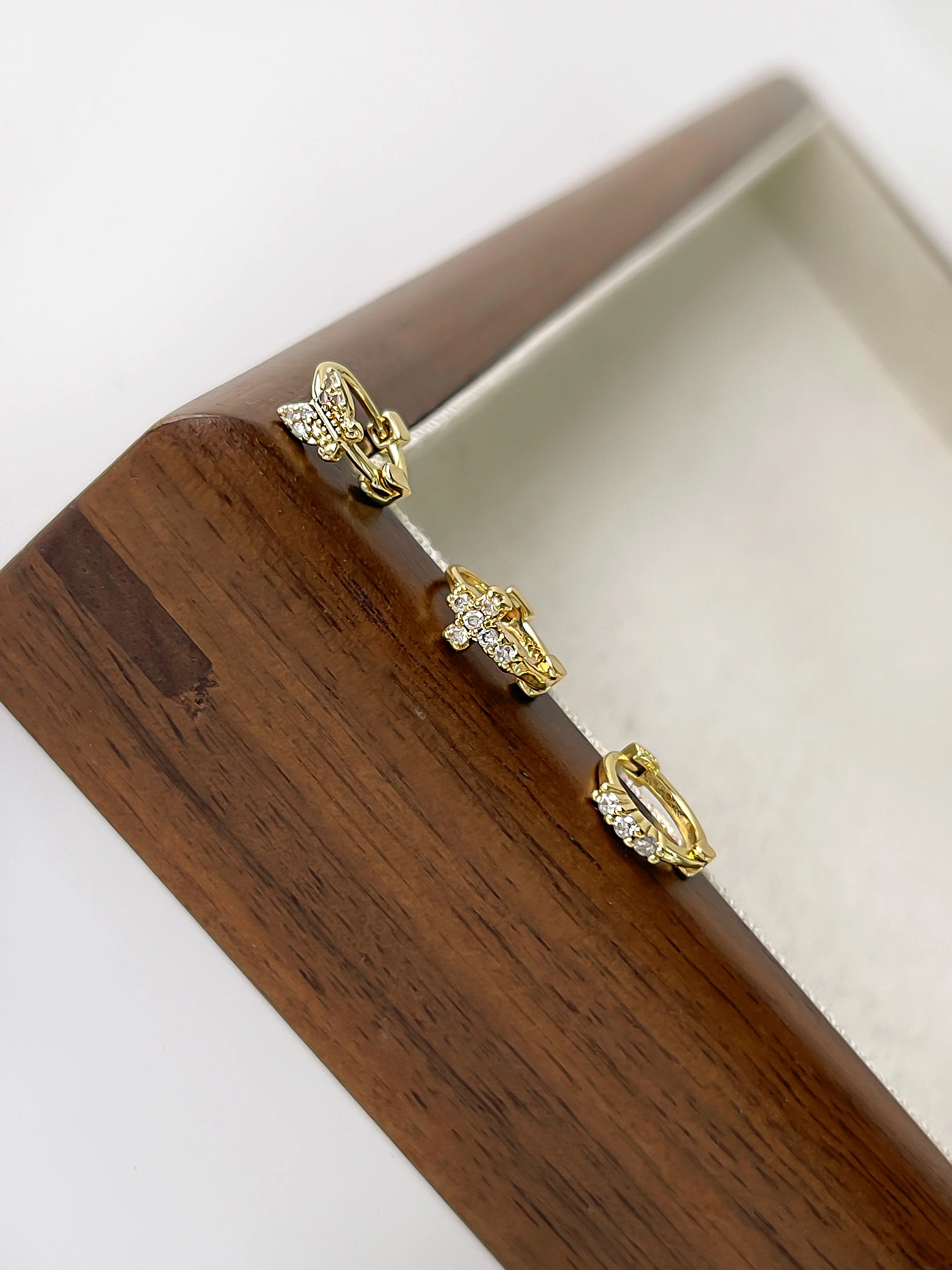 GHIDBK 3 шт. Изящные бабочки крест Тройная фотография для женщин модные