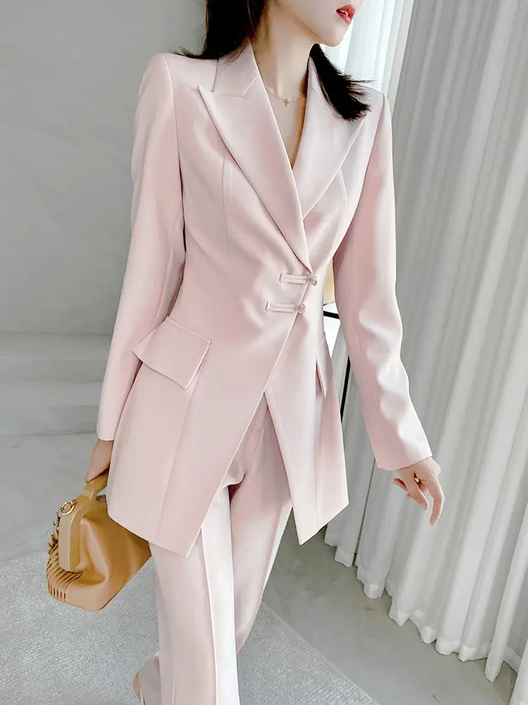 Квалифицированный и элегантный женский комплект одежды облегающий розовый