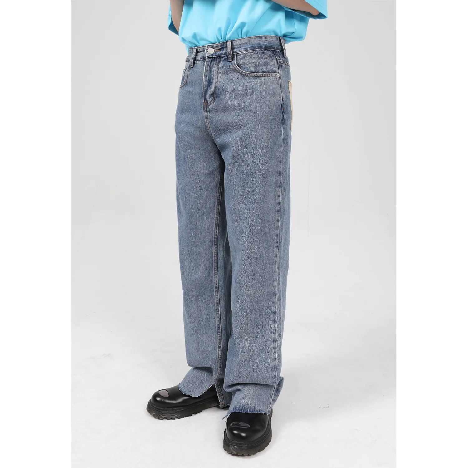 Four seasons men's Korean version split raw edge pocket stitching jeans men's wide leg pants fashion streetwear ins hot sale