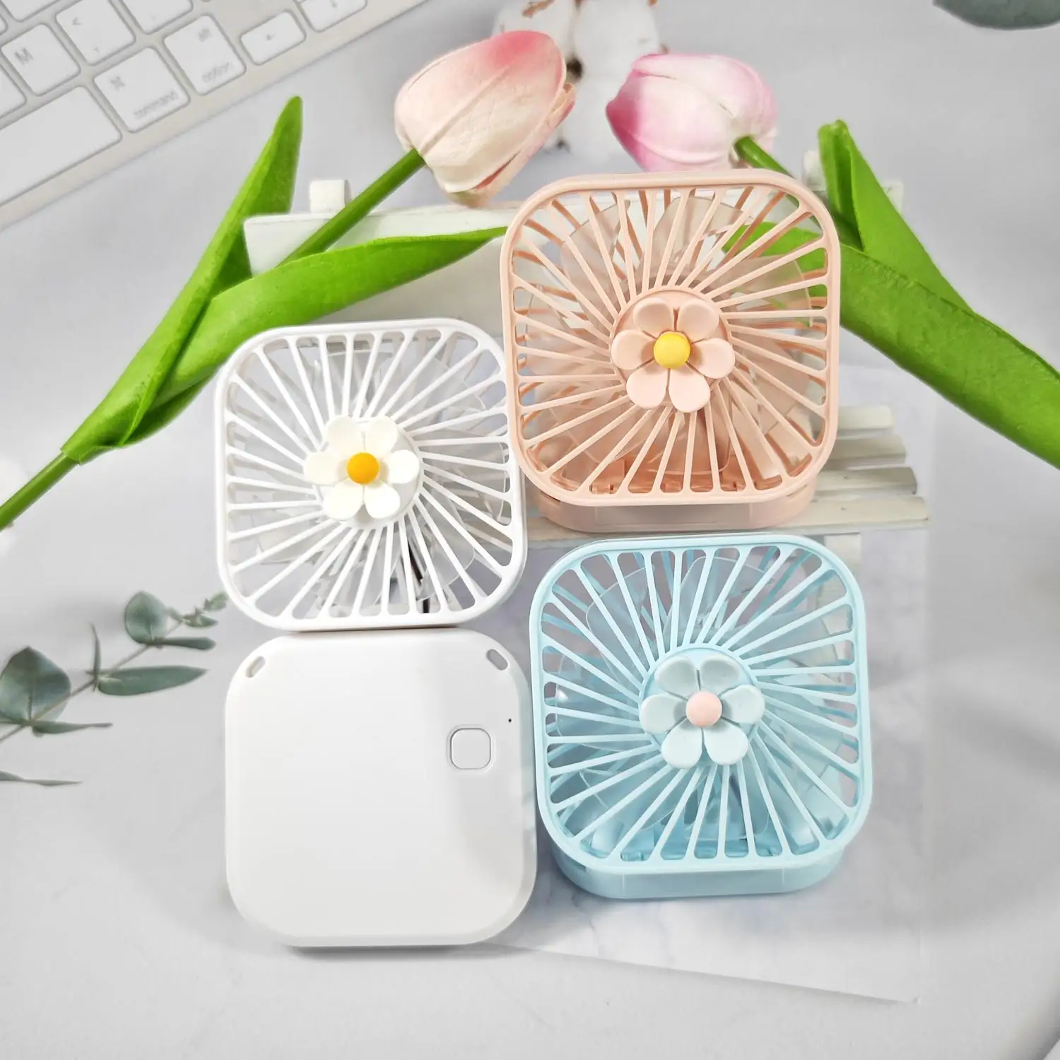 Фото Портативный складной мини-вентилятор Daisy Decor с USB-зарядкой для рабочего стола, офиса и использования на улице №5