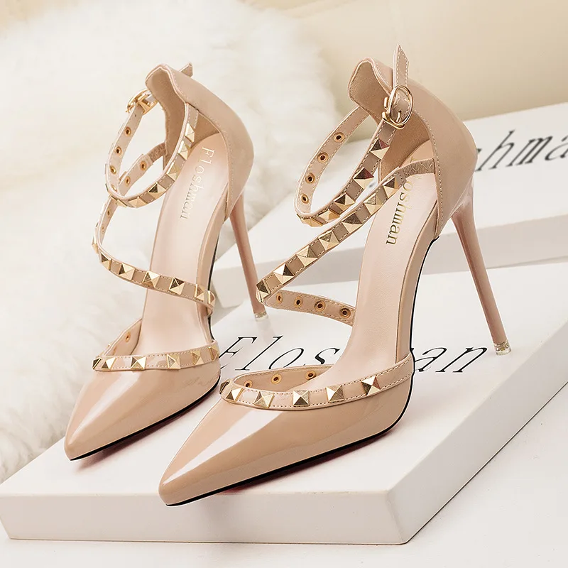 

Simple Sexy Nightclub Stiletto High Heels Shallow Mouth Pointed Rivets Hollowed Out Word Belt Girls Lady Sandals for Women Shoes