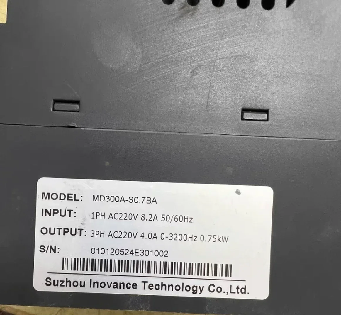 Бу преобразователь MD300A-S0.7BA 0.7 кВт (art.: 3920d86de66f2) - 3920d86de66f2