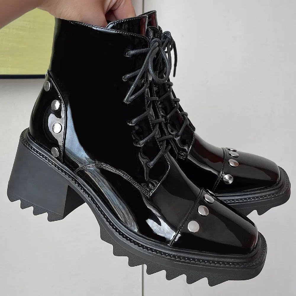 

Women's genuine leather chunky heel platform autumn ankle boots rivet decoration lace-up punk short motorcycle boots shoes women