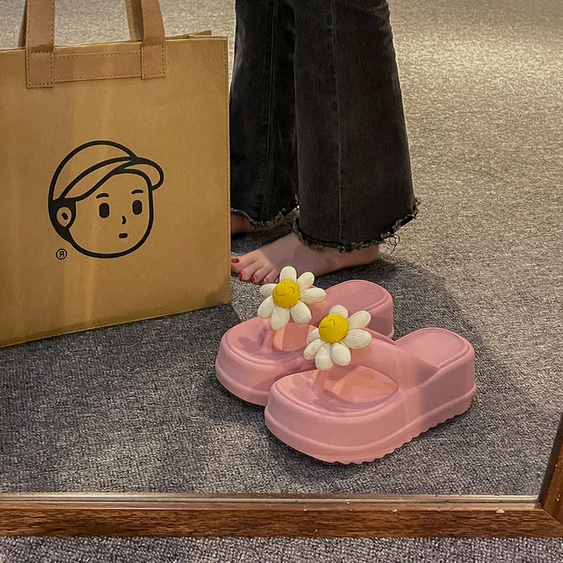 7cm Thick Bottom Summer New Women's Herringbone Slippers High Soft Bottom Anti-skid Beach Shoes Lovely Big Flower Home Slippers