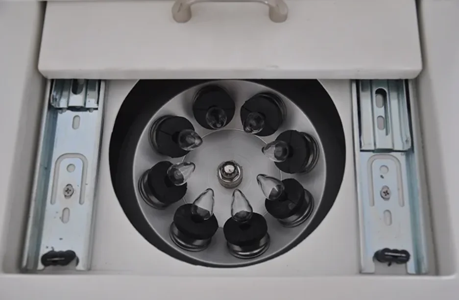 Центрифуга RZ10 с подогревом и ротором для бутылок 8 шт. Гербер молока