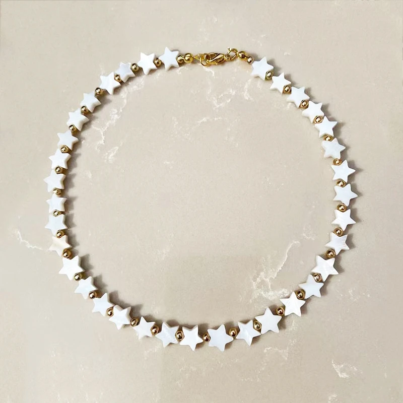 

French Neutral Style Light Luxury Personality Natural Shell Star High-end Baroque Freshwater Pearl Crystal Pendant Necklace 2023