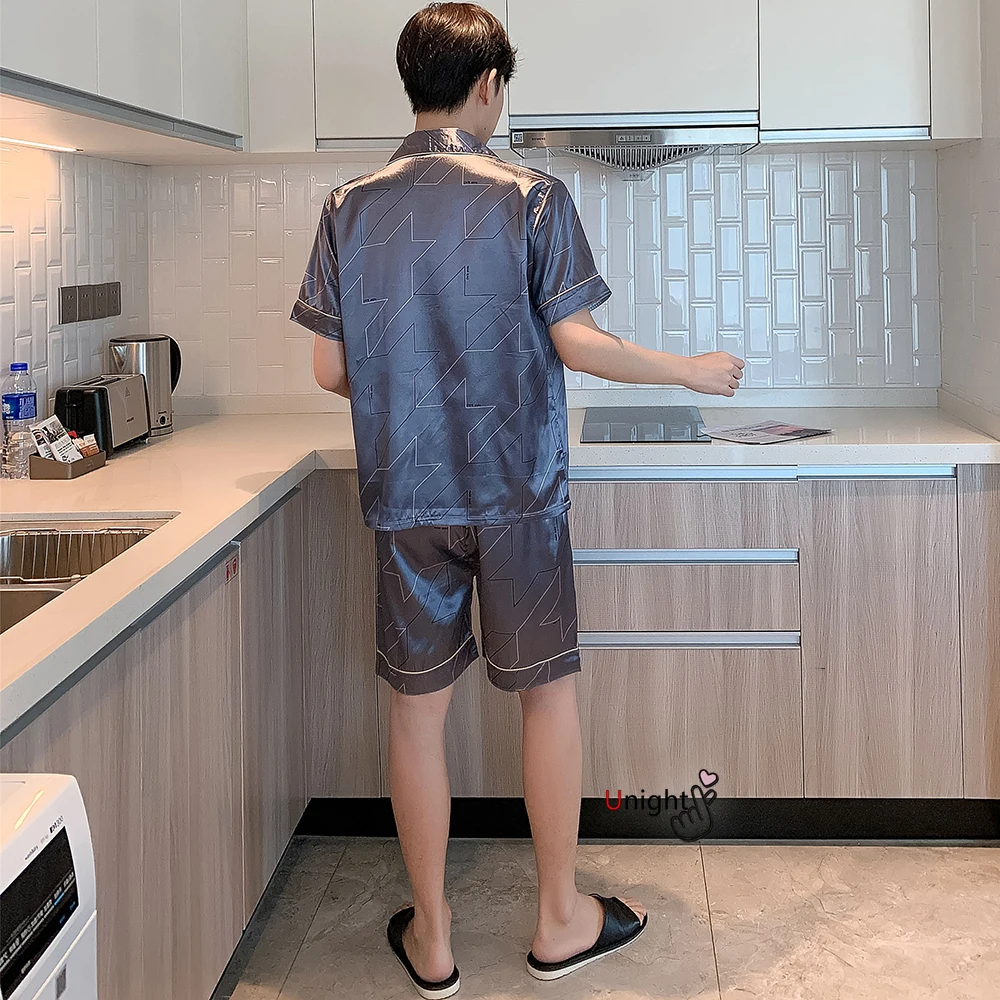 Мужской летний костюм из двух предметов атласная пижама с отложным воротником и