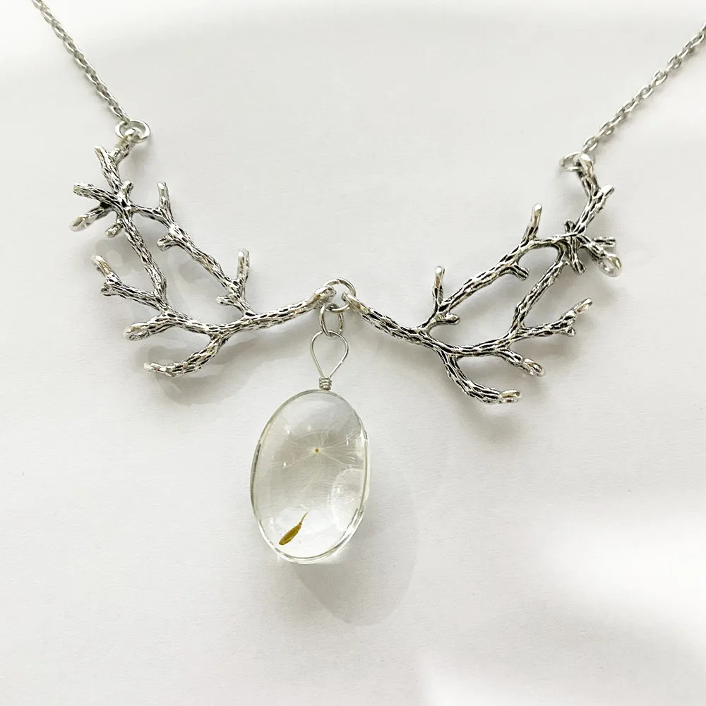 

Exquisite Fashion Simple Alloy Electroplating Necklace Ancient Branch Antler Crystal Accessories Necklace