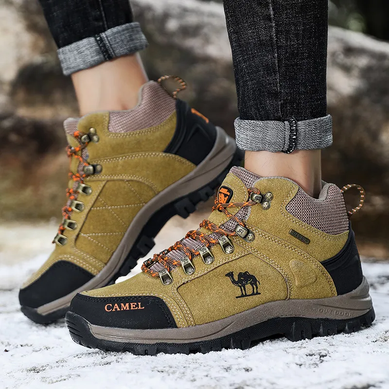 Army Green Suede Hiking Shoes Men Outdoor Trail Trekking Men's Sneakers Non-slip Rock Climbing Sports Shoes Men Snow Boots Fur