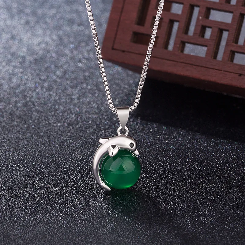 

Natural Chinese Green Chalcedony Hand Carved Dolphin Pendant Fashion Boutique Jewelry Women's Zircon Inlaid Necklace Gift