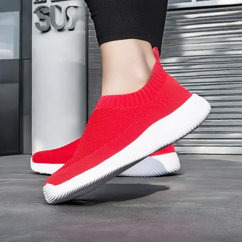 Женские сетчатые туфли черные лоферы на платформе кроссовки молнии женская