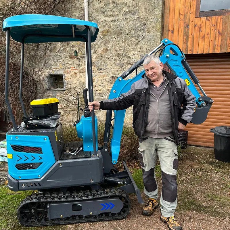 Фото Мини-экскаватор Kubota 1.2 тонны, бесплатная доставка, мини-погрузчик для фермы, маленький экскаватор, мини-баггер, домашний экскаватор с возможностью выбора цвета №1