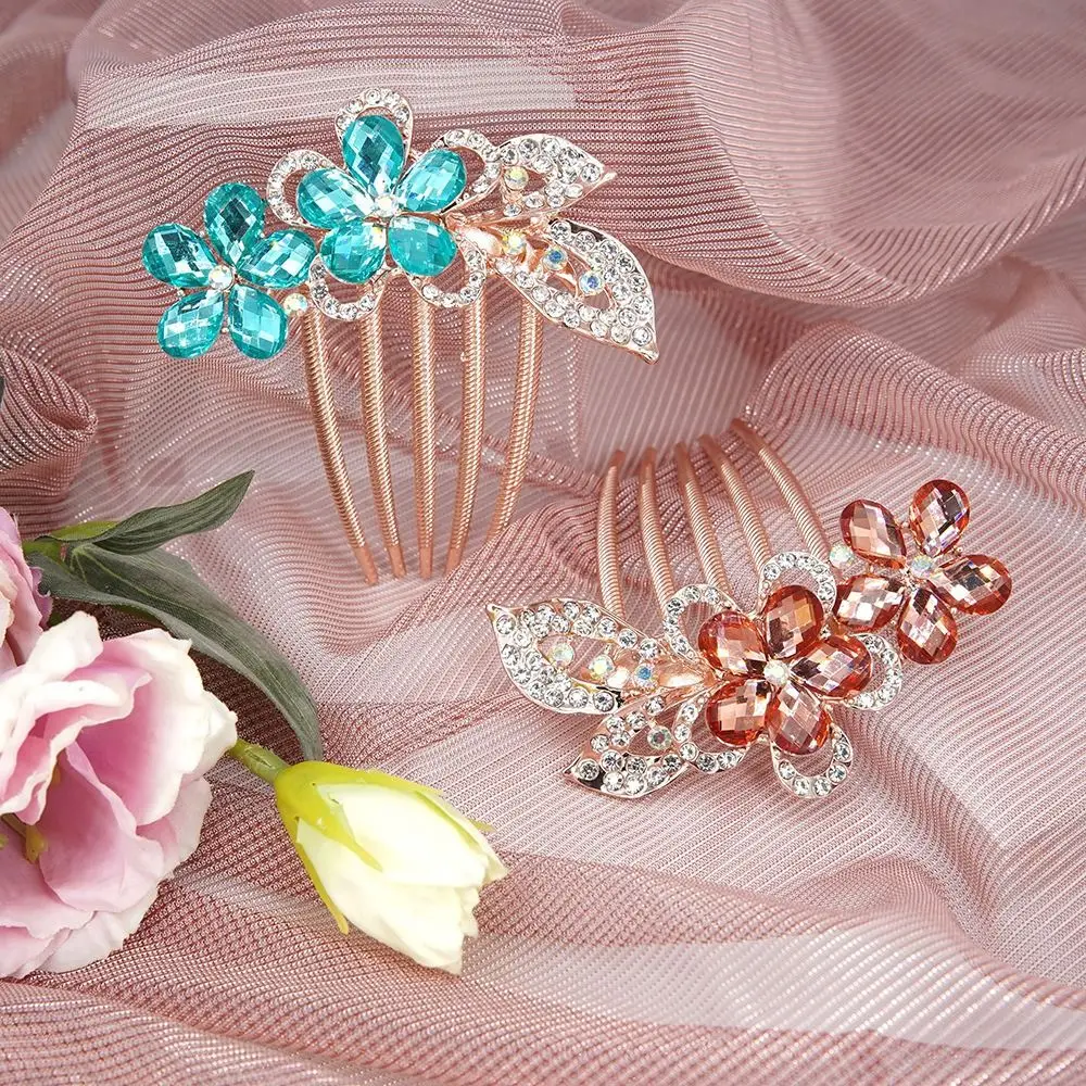 

Korean Barrettes Flower Ponytail Holder Hair Maker Bun Mom Hair Clips Crystal Hairpins Rhinestone Women Hair Comb