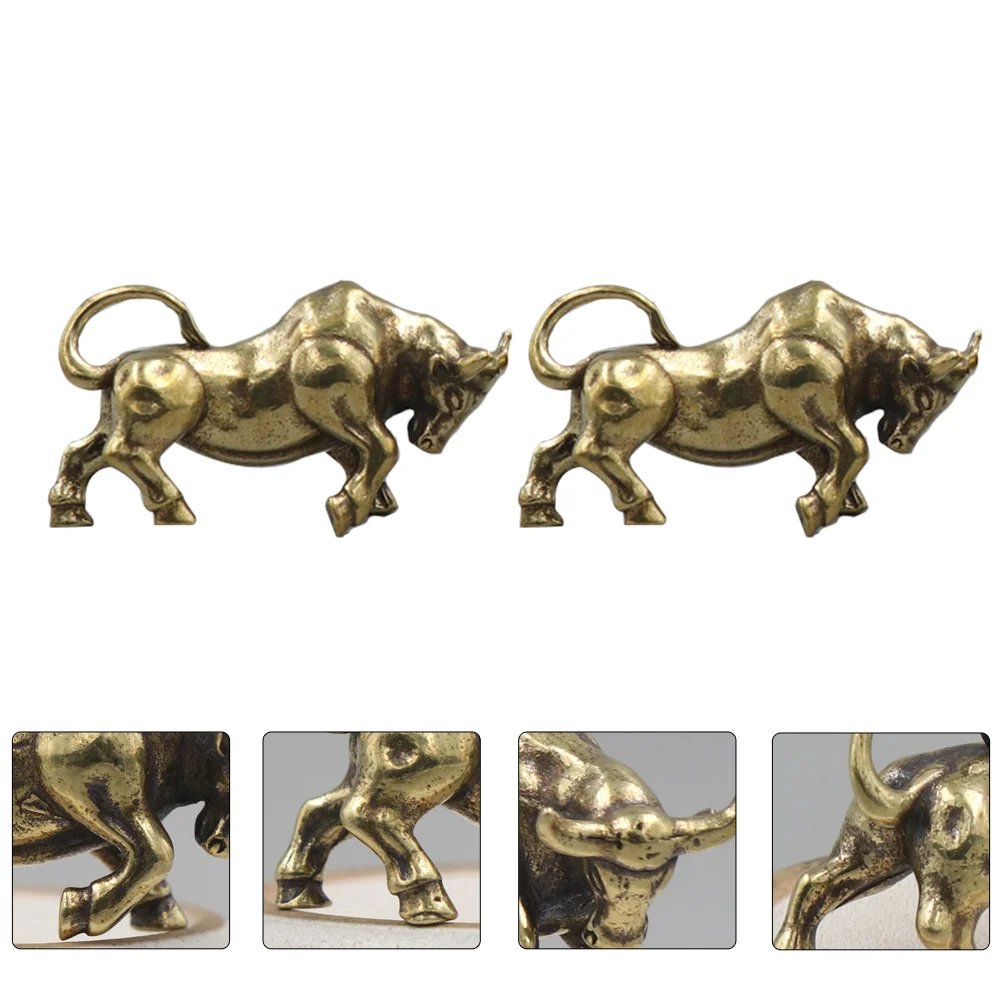 

2 Pcs Tabletop Decor Money Cow New Year Pendant Key Bullfight Keychain Decorations Retro Style Brassware