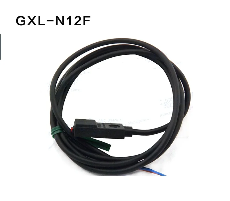 GXL-N12F and GXL-N12F-P Proximity Sensor 3mm NPN  PNP! NEW !
