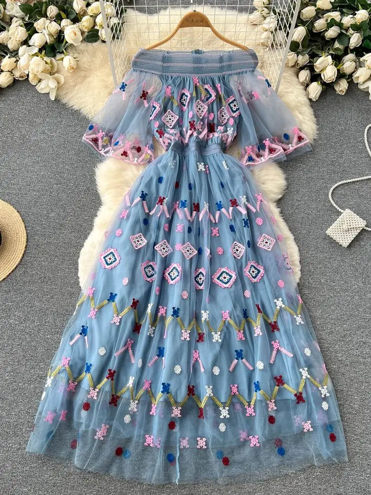 

Runway Fashion 2022 Spring Luxury Embroidery Mesh Long Maxi Dress for Women Elegant Celebrity Party Vestidos Sexy Robe Femme