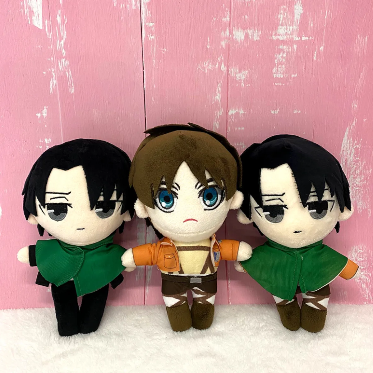 Плюшевая кукла из игры атака на Титанов аниме плюшевые игрушки Леви Эрен Микаса