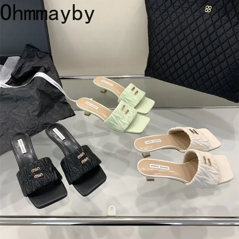 

Роскошные дизайнерские женские тапочки, модные женские шлепанцы в уличном стиле на тонком высоком каблуке, летняя обувь с открытым носком