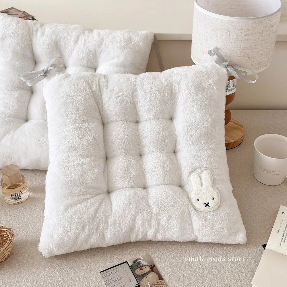 Фото Утолщенная подушка для сиденья Miffy Rabbit, милая подушка для офисного кресла, домашняя подушка для спины, мягкая, удобная, противоскользящая подушка для сиденья, коврик для офисного кресла, дивана №4