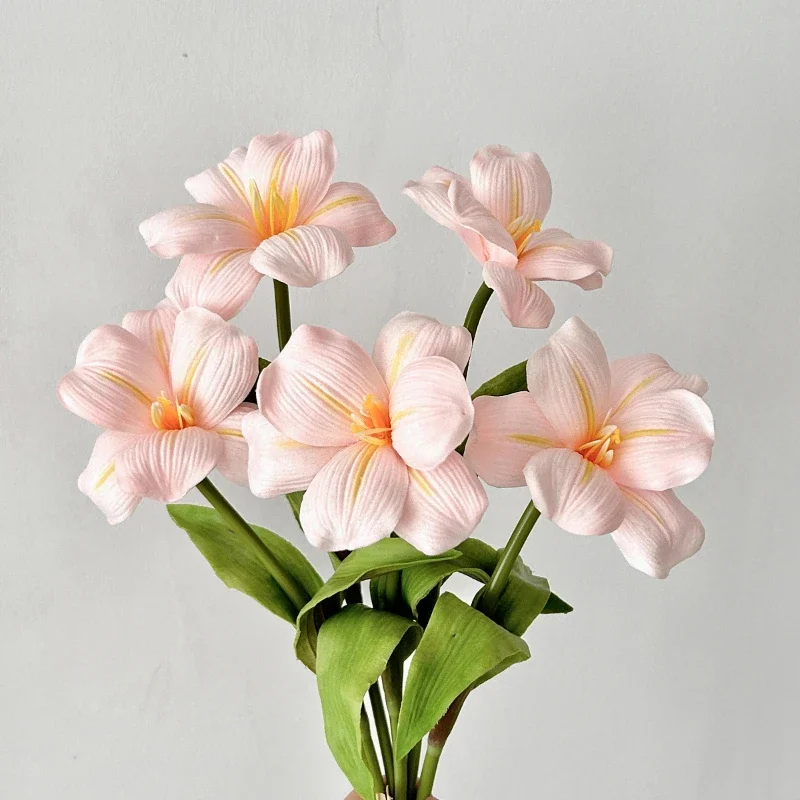 Искусственный цветок из искусственной кожи на ощупь Черный тюльпан 47 см для