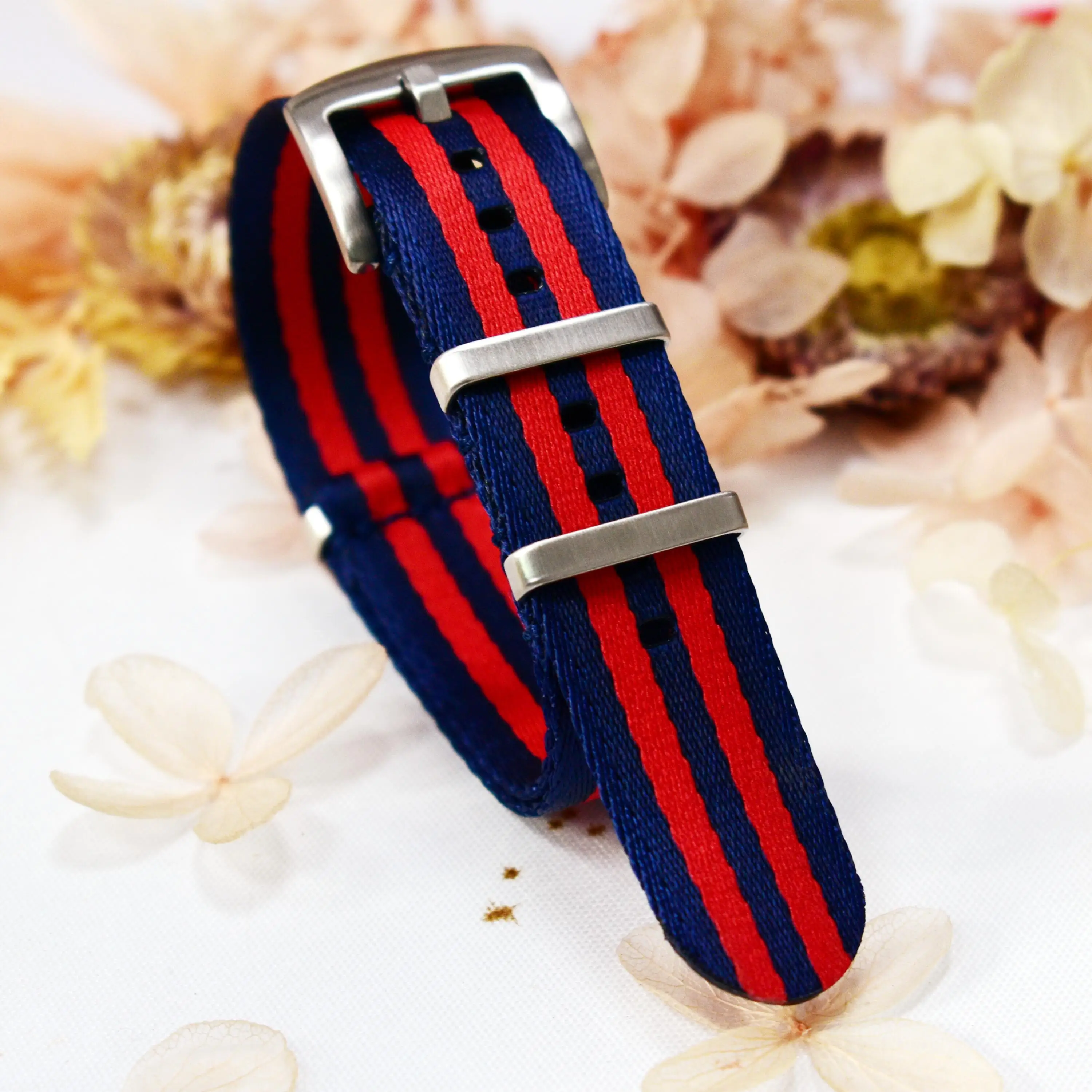 Waterproof Nylon Watch Strap Sport Watch Belt 20mm 22mm Wristband Pin Buckle Black Blue Red Nato Strap
