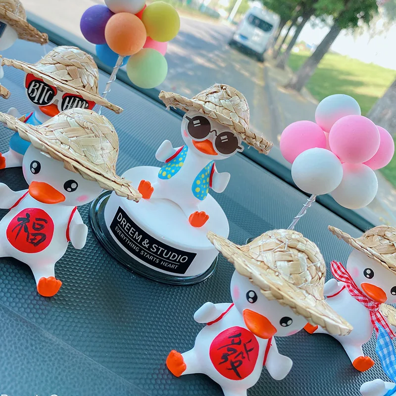 

Car Aromaoka Decoration Central Console Decoration Swing Duck Creative Duck Car Lovely Decorations