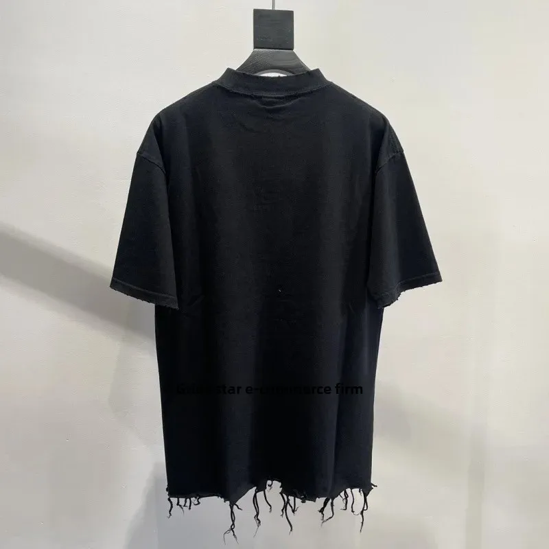 Новый стиль футболка с короткими рукавами и вышитыми буквами двойное кольцо