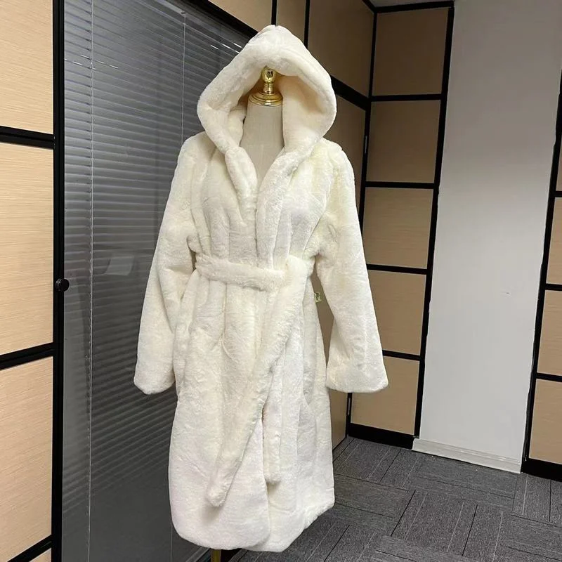 Black Thick Hooded Faux Fur Coat Winter Women Fashion Oversize New Warm Long Faux Fox Fur Coats Coats Elegant Jackets Luxurious