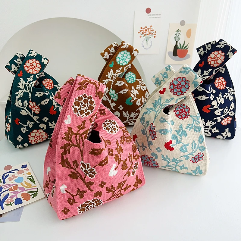 Handmade Knit Handbags for Women Mini Knot Wrist Bag Retro Flower Wide Strap Tote Bags Female Shoulder Bag Reusable Shopping Bag