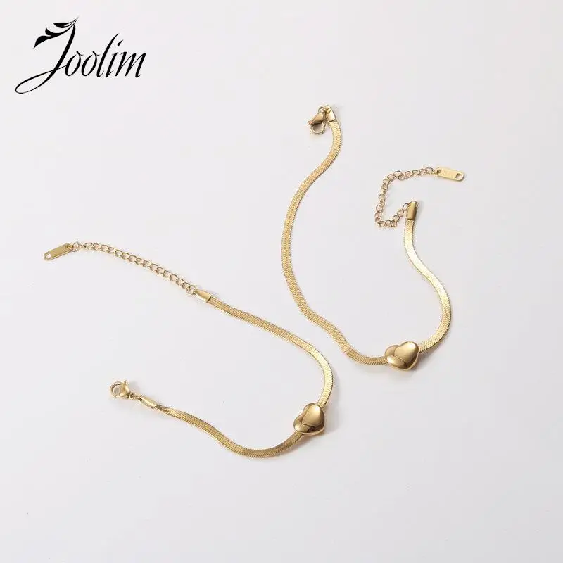 

Joolim Jewelry High End PVD Wholesale Waterproof Classic Simple Chic Removable Heart Pendant Snake Chain Stainless Steel Anklet