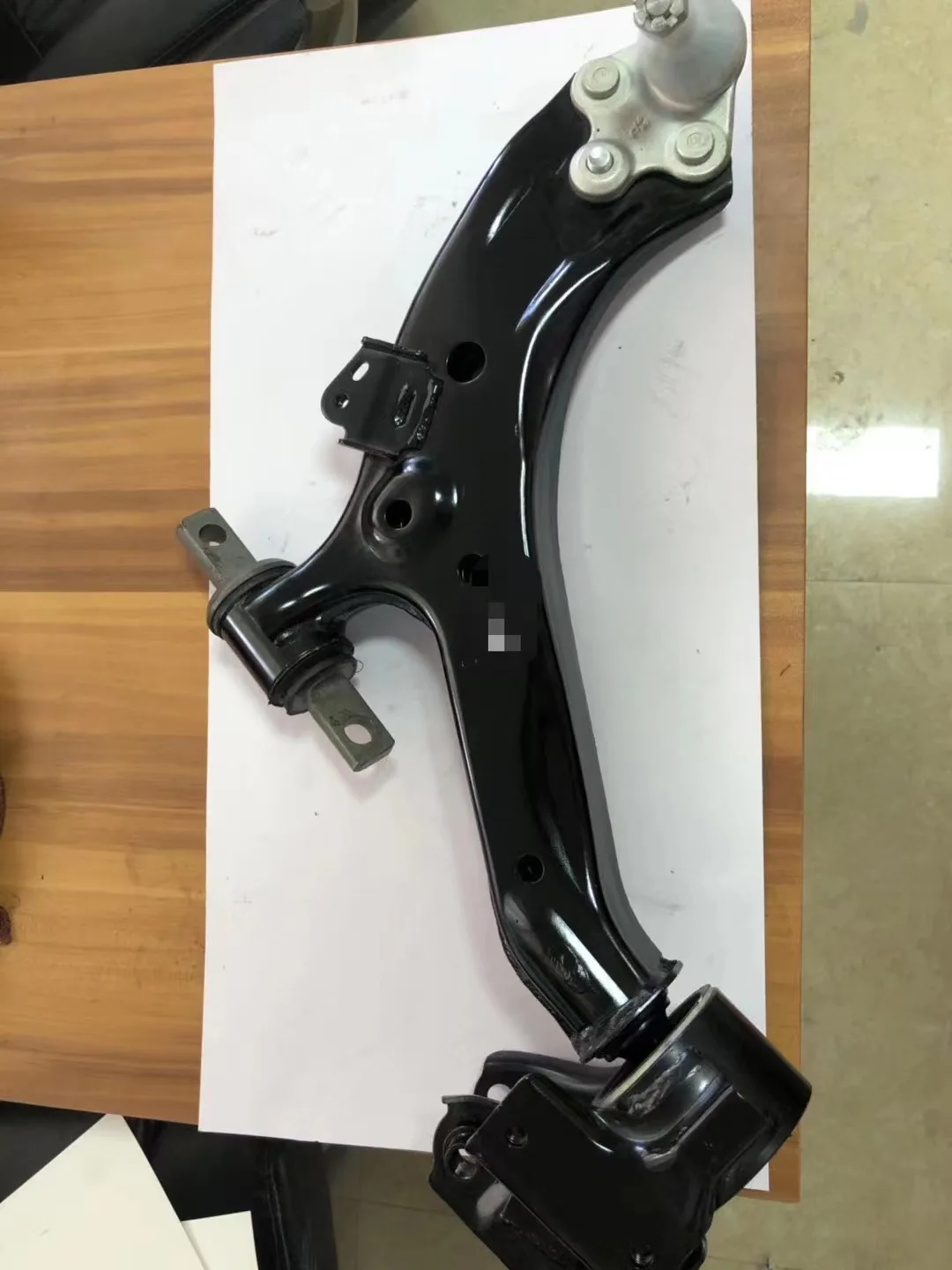 Комплект из 2 нижних рычагов управления передней подвески для HONDA CR-V 2016- 51356-TIW-H02