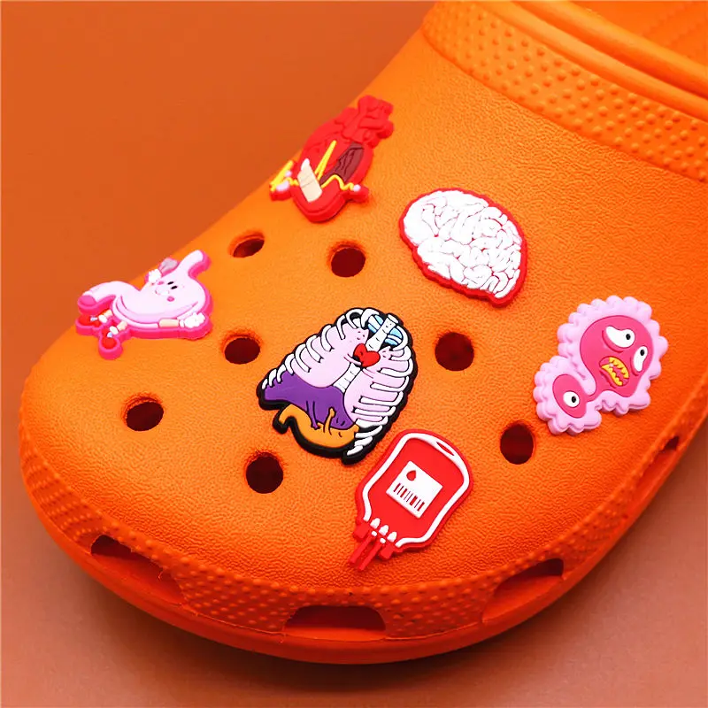 Freeshipping 1pcs Human Organs Shoe Charms Heart Brain Stomach PVC Shoe Accessories Decoration Fit Croc Jibz Party Kids Gifts