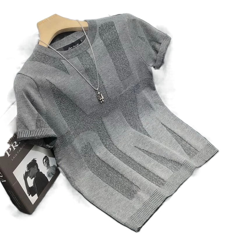 

2021 Short Sleeved Men's Sweater T-shirt Slim Fit Fashion Youth Bottomed Shirt Half Sleeved Personalized Fashion Brand Top