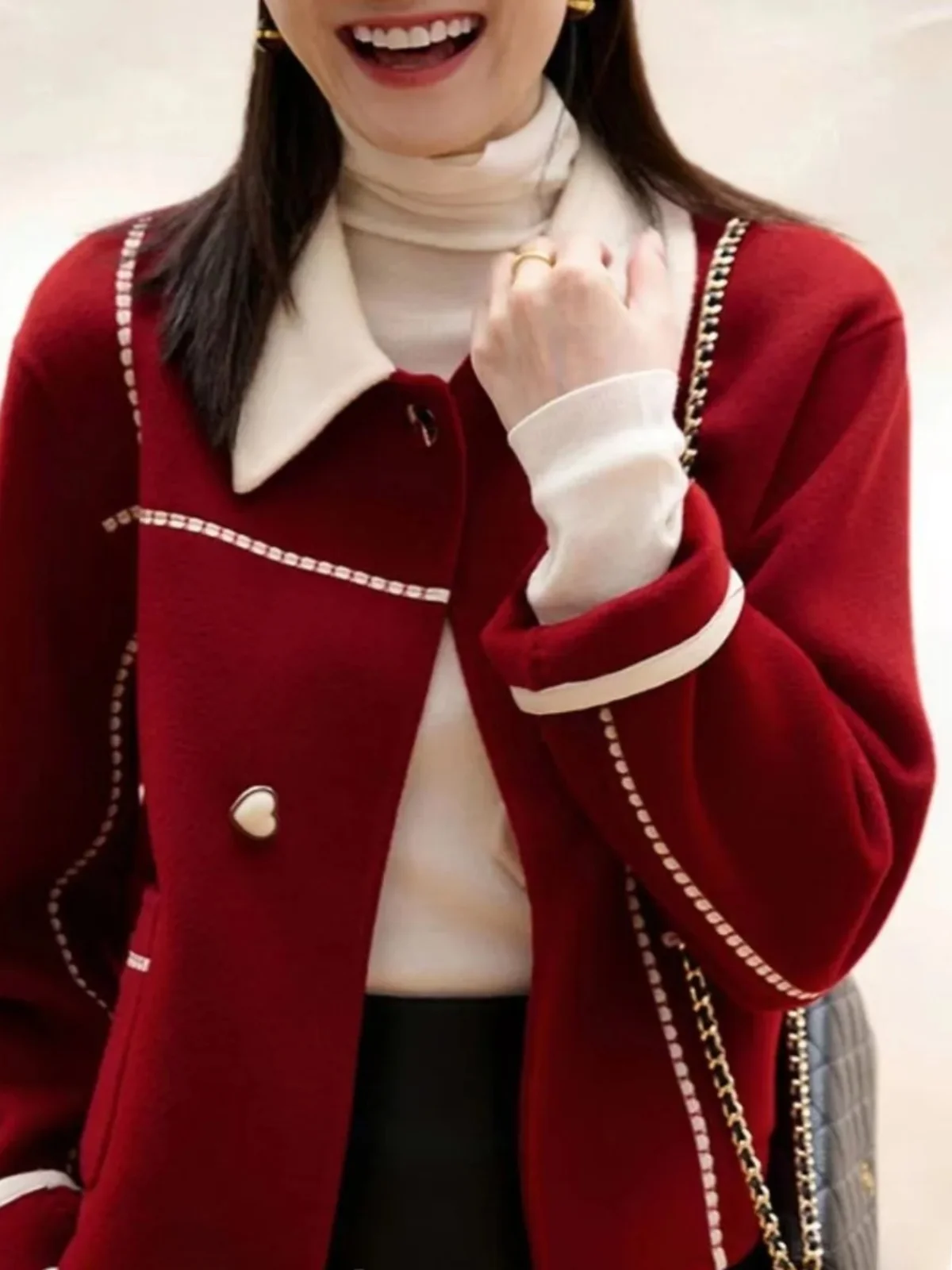 Изящное красное двустороннее кашемировое пальто женское зимнее 2024 новая