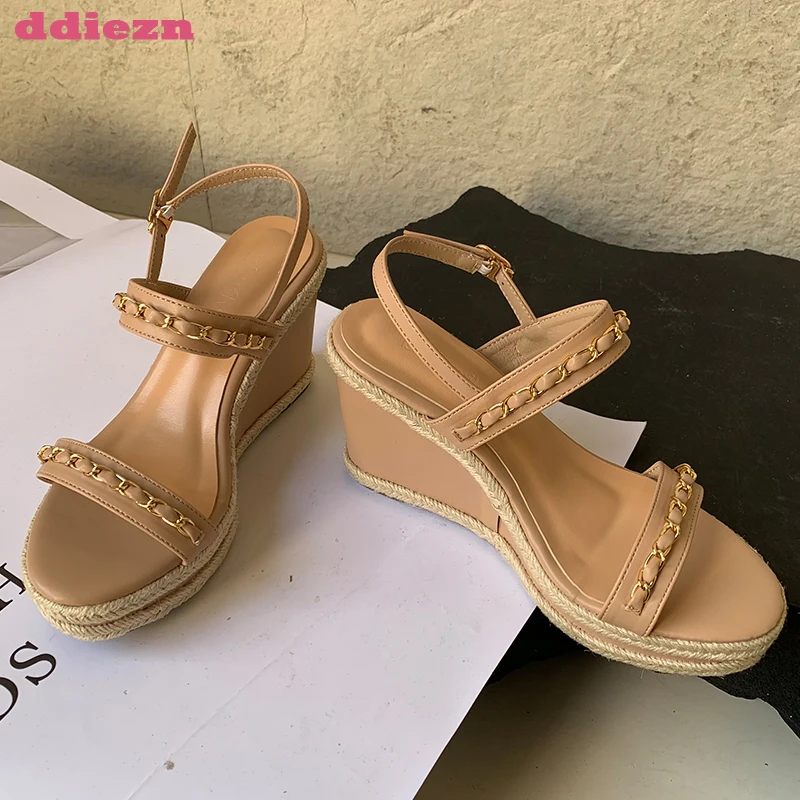 

Wedges Sandals Heels Platform Women Sandal New In 2023 Roman Casual Metal Chain Slides Female Shoe Ladies Pumps Outside Shoes