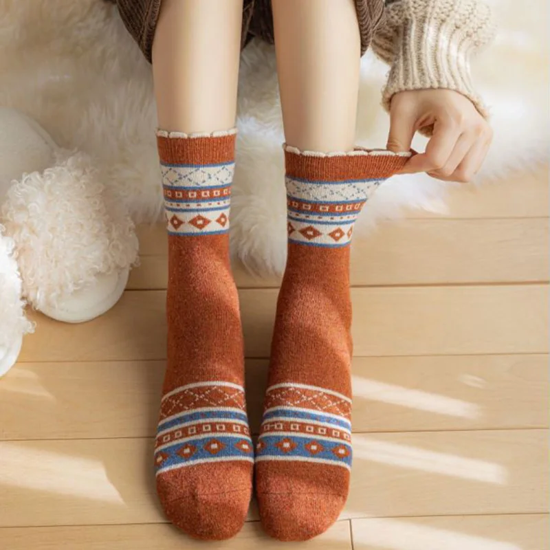 5 Pair Brand Designer Socks Women Long Keep Warm Winter Socks Set Fashion Streetwear Style Cycling Leg Warmers Harajuku Calzini