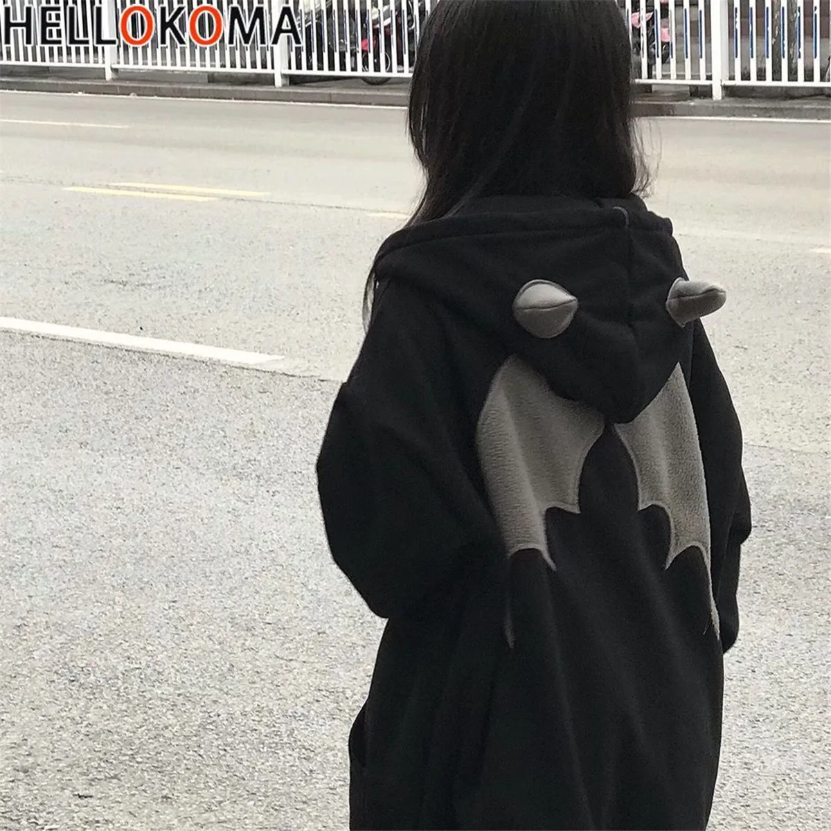 

Черная Толстовка с изображением крыльев дьявола, крутые японские панковские топы с мультяшным рисунком, Весенняя мода, женская уличная Тол...